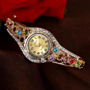 LVPAI XR1959 Fashionable Ladies Bracelet Watch Rhinestone Clock Quartz Watch