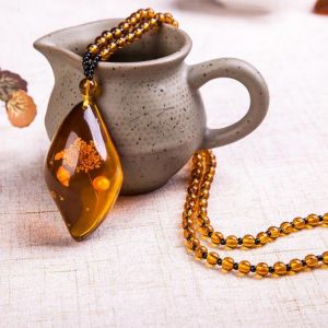 Unisex Resin Amber Flower Drop Pendant Vintage Geometry Beads Women Necklace Chain