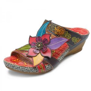 SOCOFY Bohemian Genuine Leather Hook Loop Handmade Flowers Sandals
