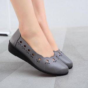 Women Casual Hollow Out Breathable  Slip On Flats