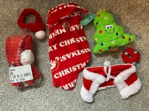 NEW Christmas Dog Lot Toy Jammies for Fam Bandana Scarf Leg Scrunchies Red CIN