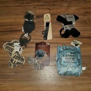Dog Accessories 6 Pieces Collar hat Harness toys Size Small Gray Black