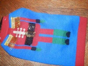FAB DOG CHRISTMAS TOY SOLDIER SWEATER SIZE SMALL