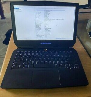 Dell Alienware 13 r2 i7-6500U 2.5GHz 16GB 1TB SSD Gaming Laptop