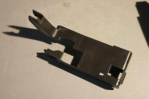 MERCEDES W211 Cover: rear inside, left A2119220430 OEM W211002