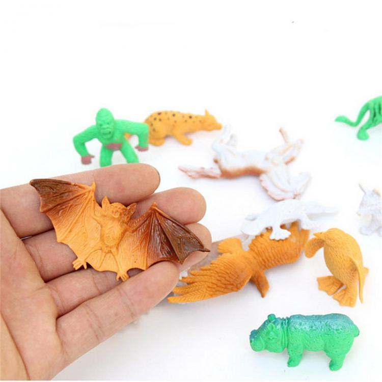 shopping מכוניות וכלי רכב 68PCS Plastic Farm Yard Wild Animals Fence Tree Model Kids Toys Figures Play New