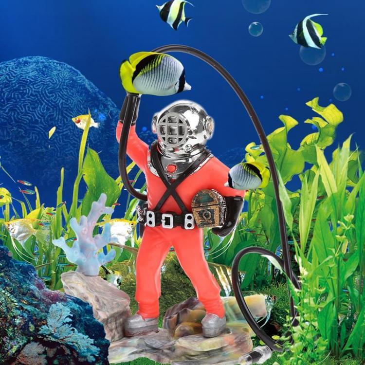 shopping ציוד לחיות מחמד Aquarium Decor Hunter Treasure Figure Action Fish Tank Ornament Aquarium Realistic Design