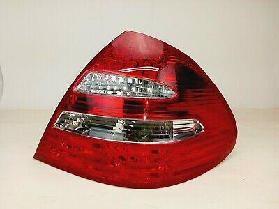 shopping חלקים לרכב 2003 MERCEDES E 320 W211 REAR RIGHT TAIL LIGHT C33